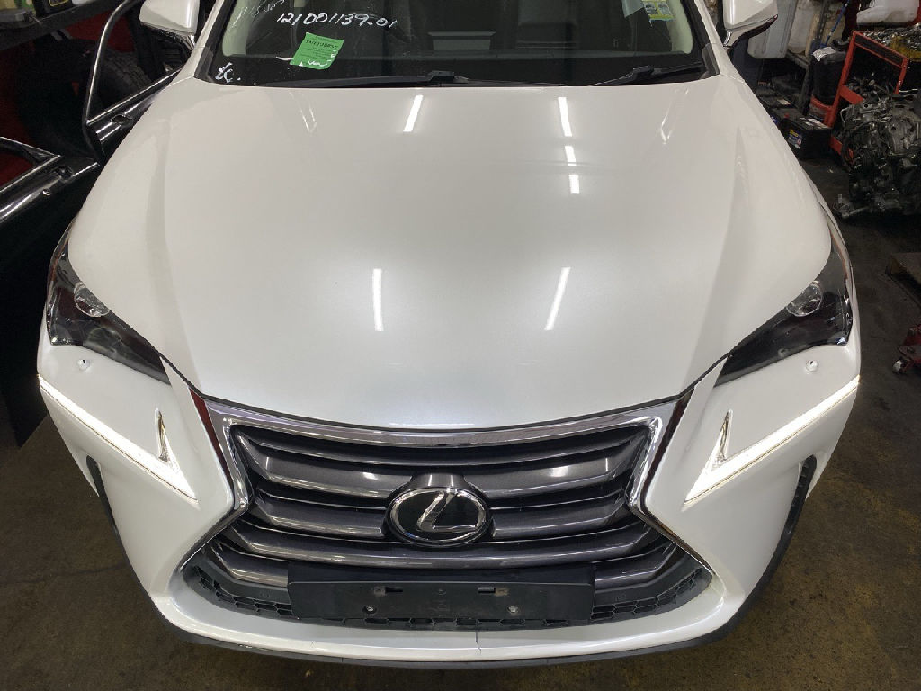 2017 Lexus NX200T photo 4