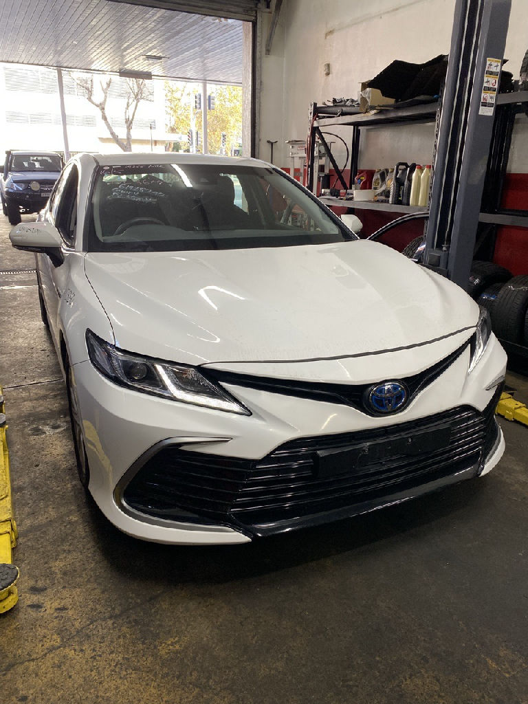 HYBRID 2022 Toyota Camry
