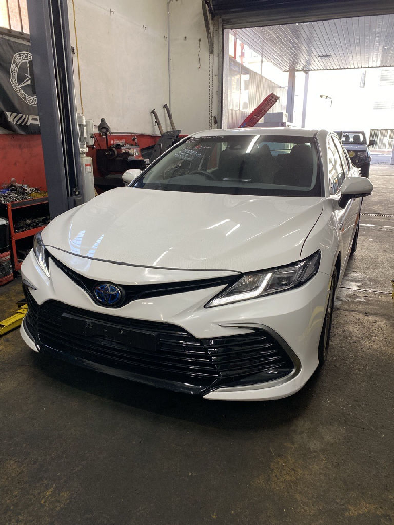 HYBRID 2022 Toyota Camry photo 3
