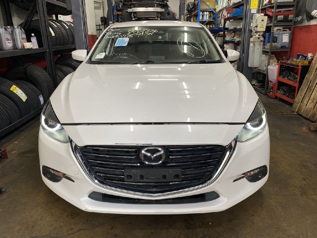 BN SP25 2018 Mazda 3 photo 2