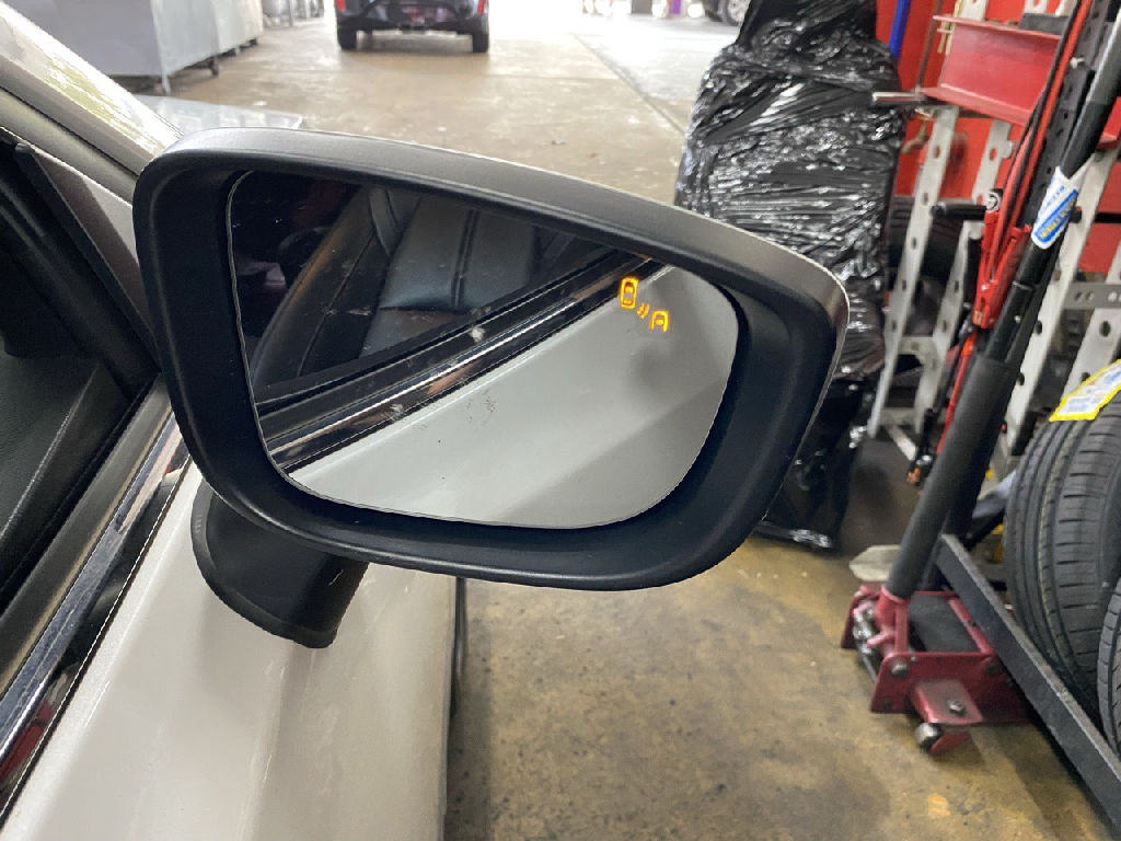 BN SP25 2018 Mazda 3 photo 5
