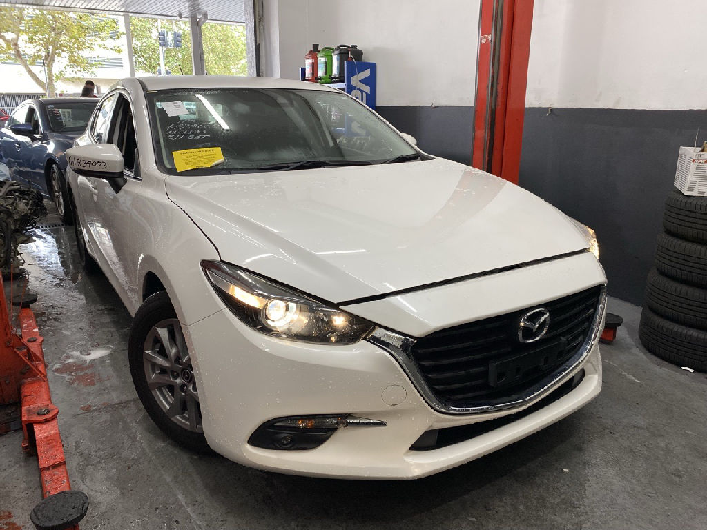 BN 2018 Mazda 3