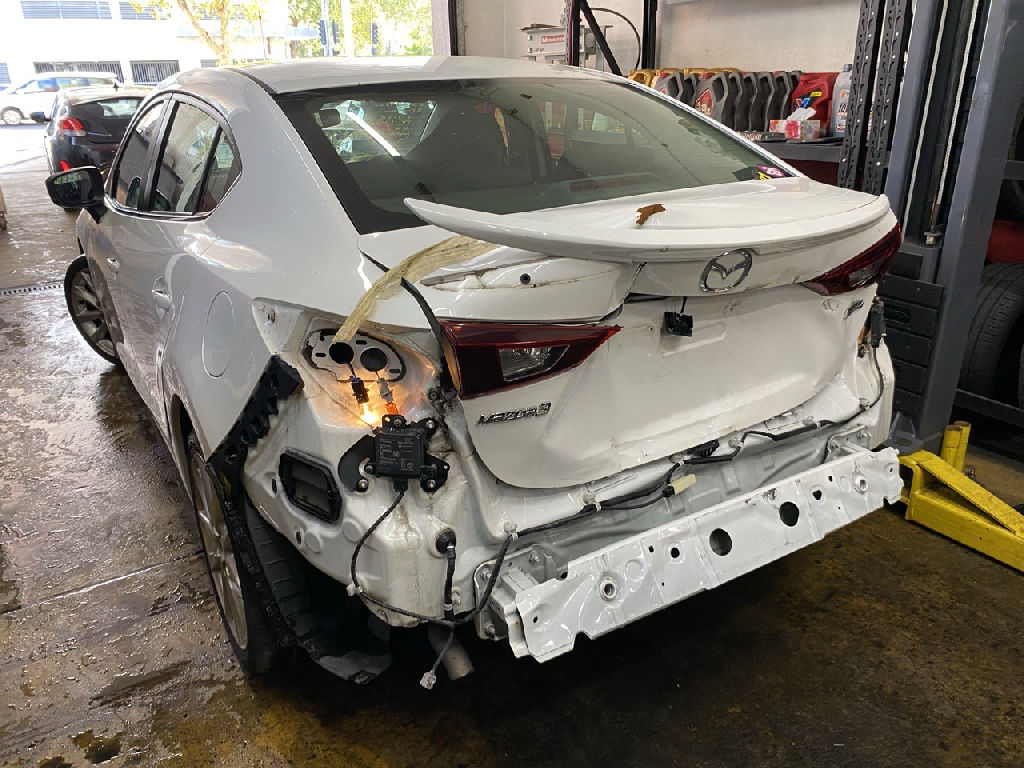 BN 2016 Mazda 3 photo 5