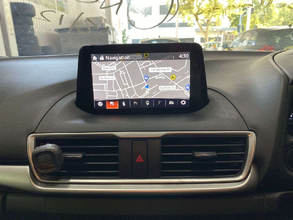 BN 2016 Mazda 3 photo 8