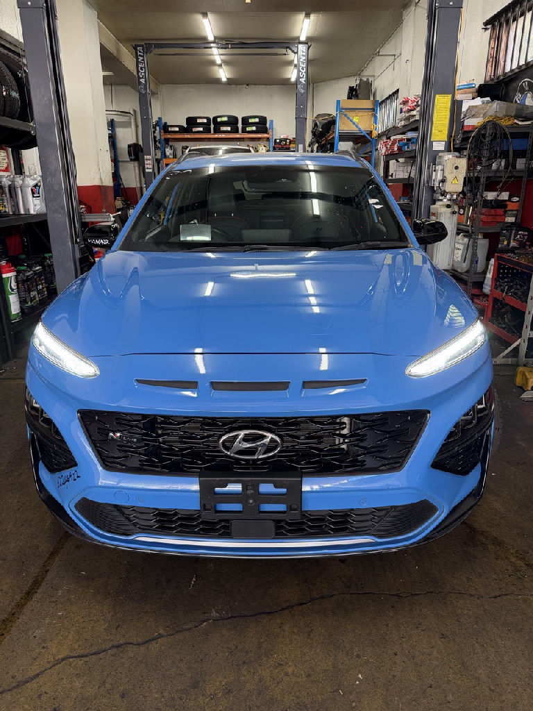 2021 Hyundai Kona photo 2