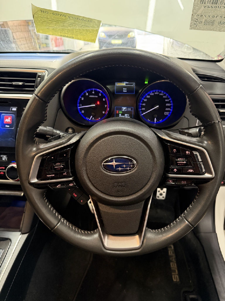 6TH GEN 2018 Subaru Liberty photo 10