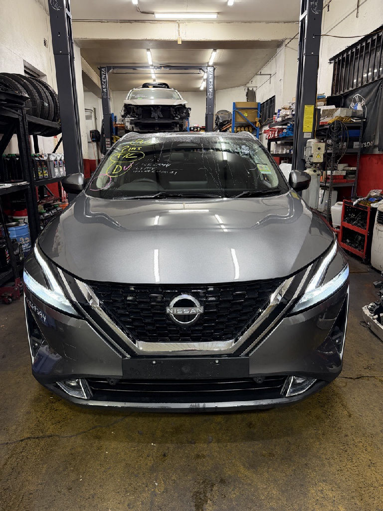 J12 2023 Nissan Qashqai photo 2