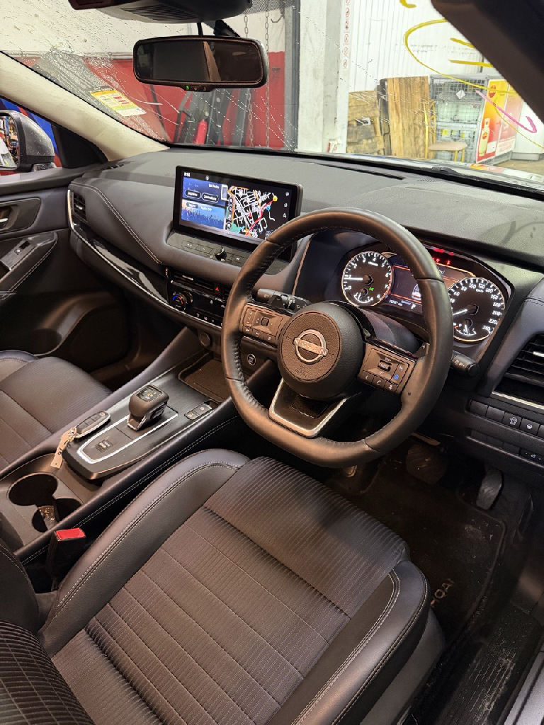 J12 2023 Nissan Qashqai photo 6
