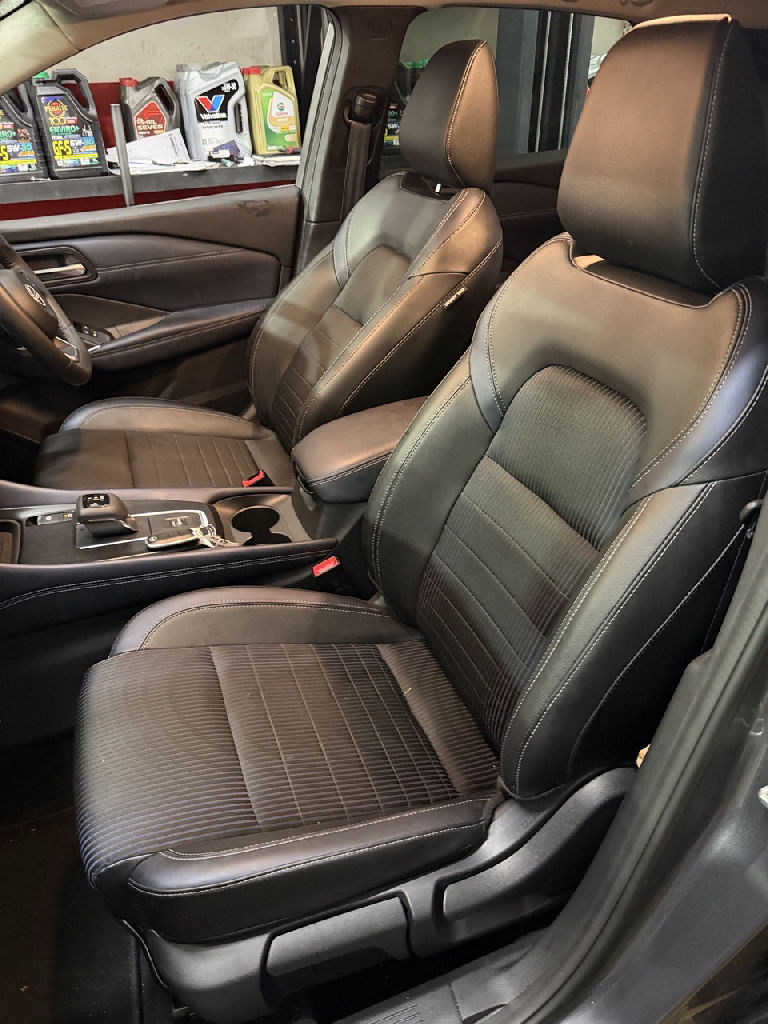 J12 2023 Nissan Qashqai photo 9
