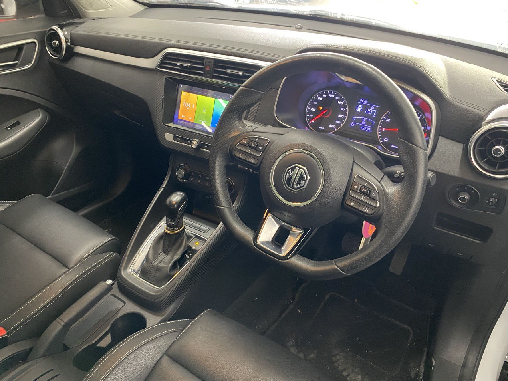 2019 MG ZS photo 8