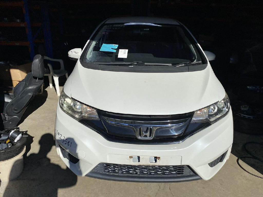 2017 Honda Jazz photo 2