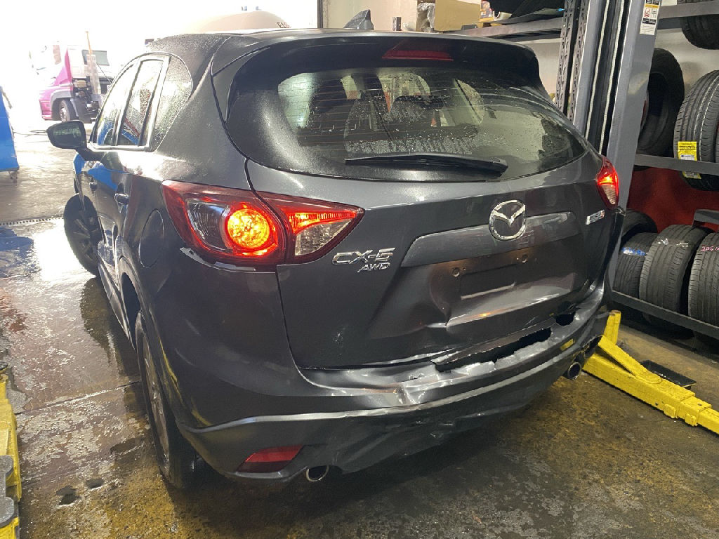 KE 2015 Mazda CX5 photo 4