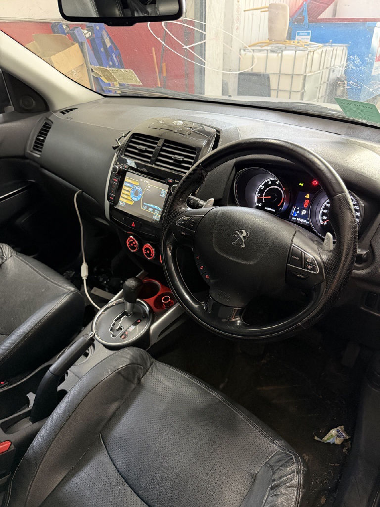 2013 Peugeot 4008 photo 7