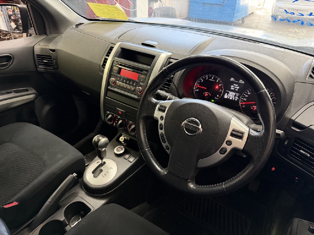 T31 2012 Nissan Xtrail photo 7