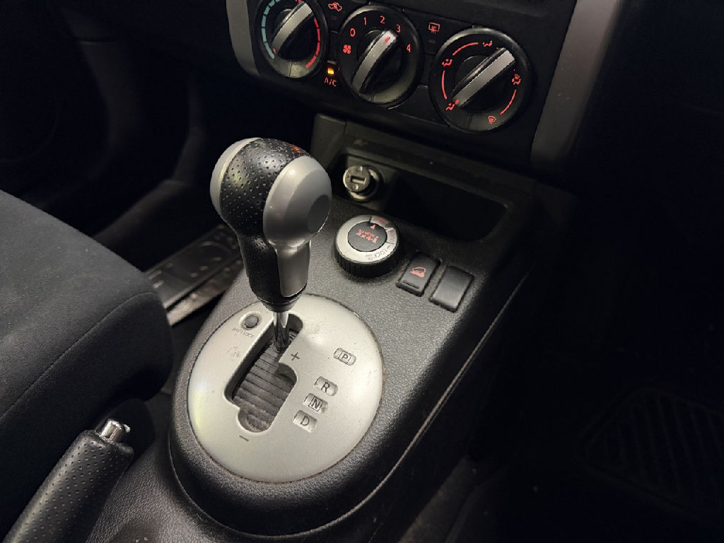 T31 2012 Nissan Xtrail photo 9