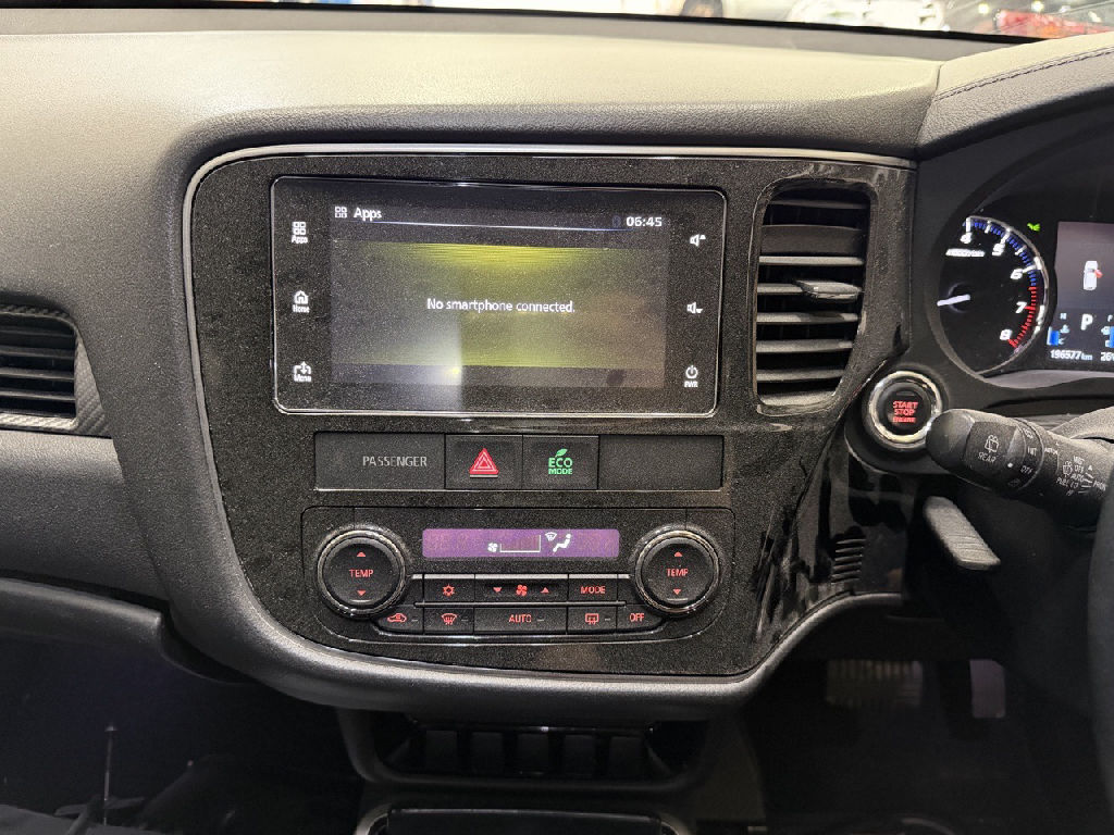 2017 Mitsubishi Outlander photo 8