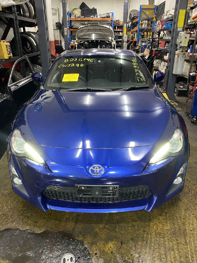 ZN6 GTS 2014 Toyota 86 photo 2