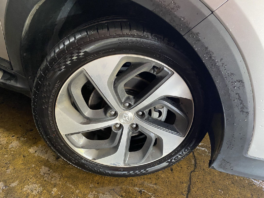 TMAJ 2017 Hyundai Tucson photo 4