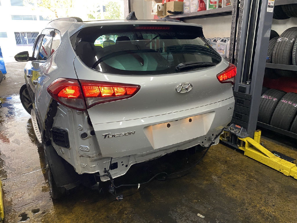 TMAJ 2017 Hyundai Tucson photo 5