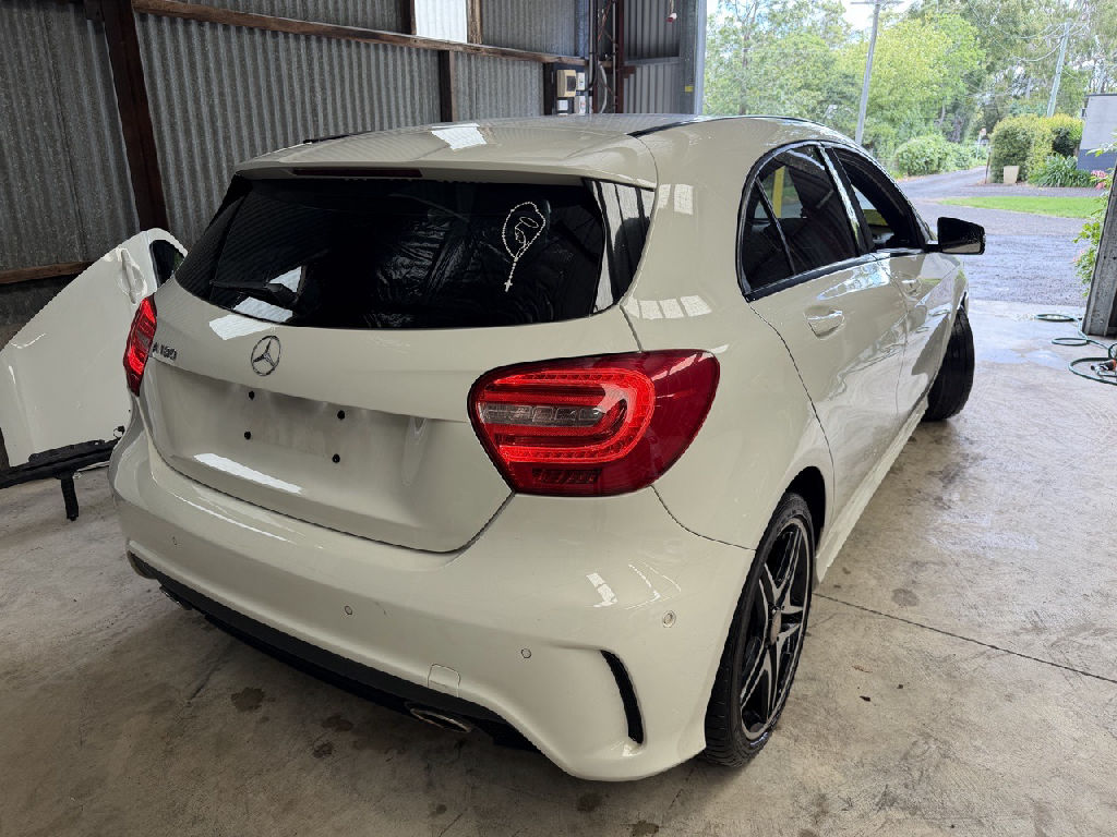 2014 Mercedes-Benz A180 photo 3