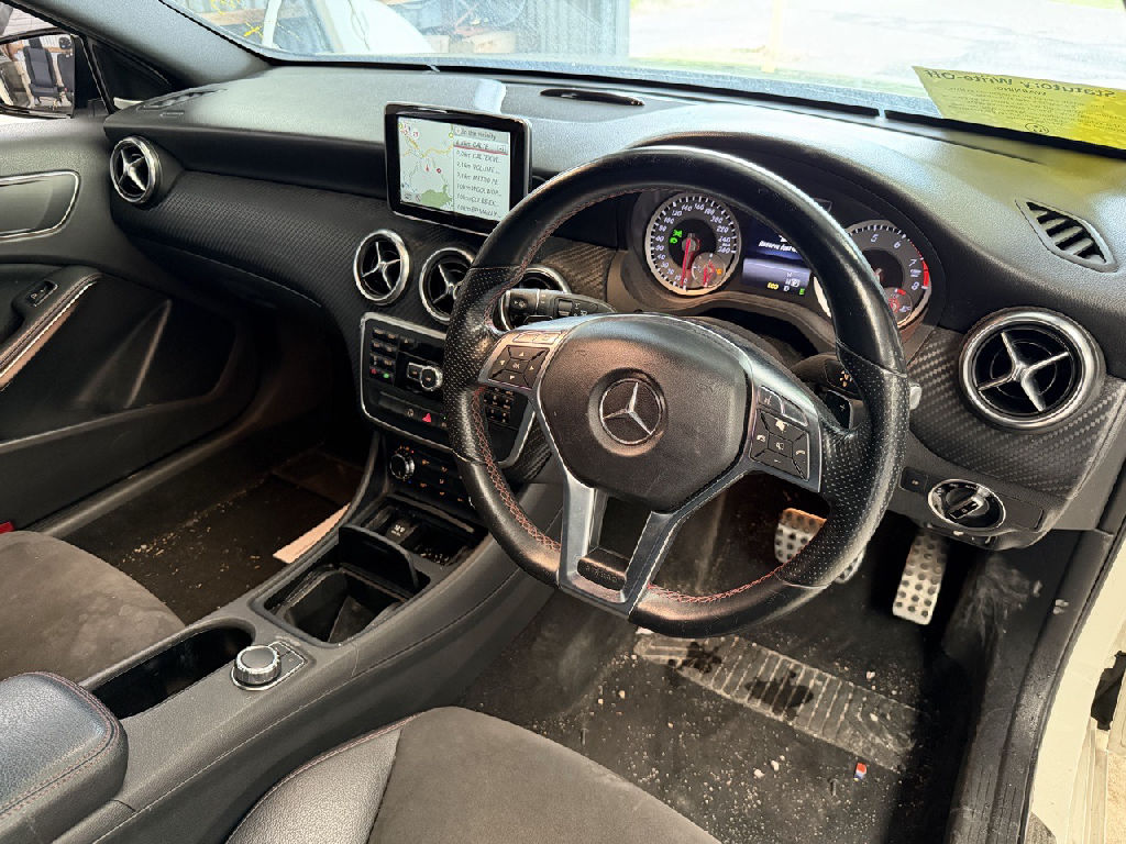 2014 Mercedes-Benz A180 photo 5