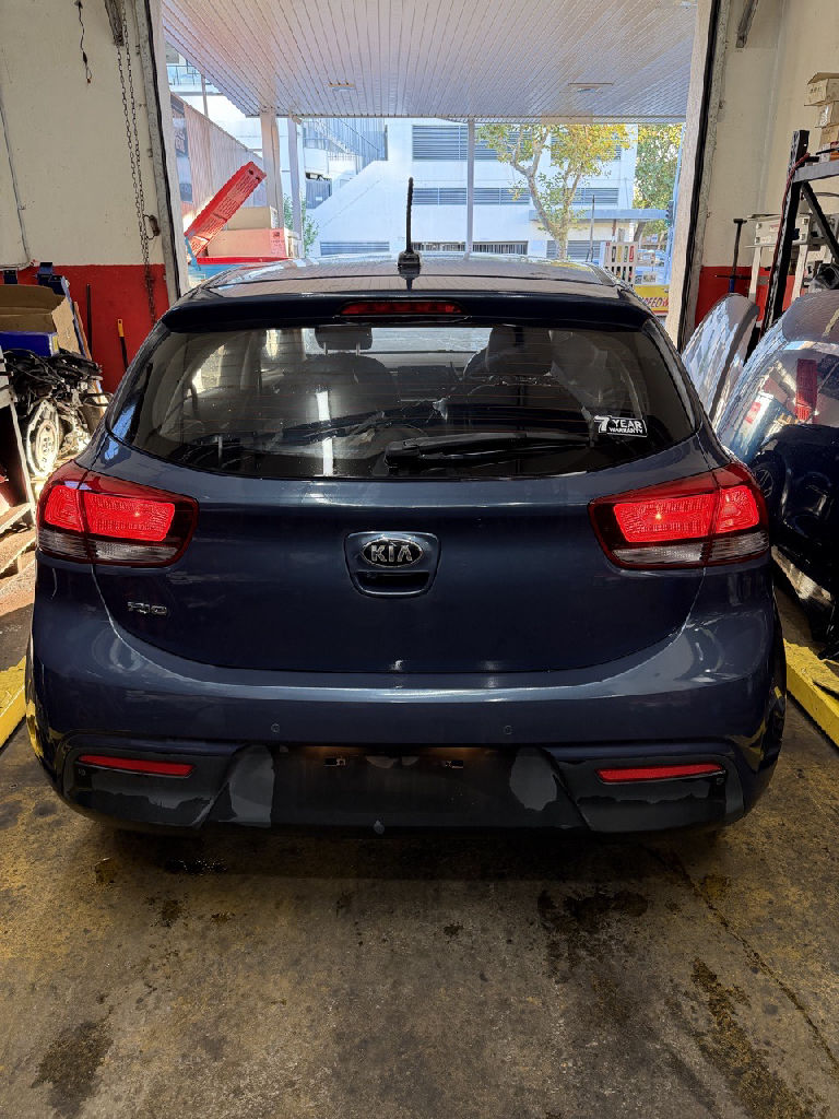 YB 2019 Kia Rio photo 3
