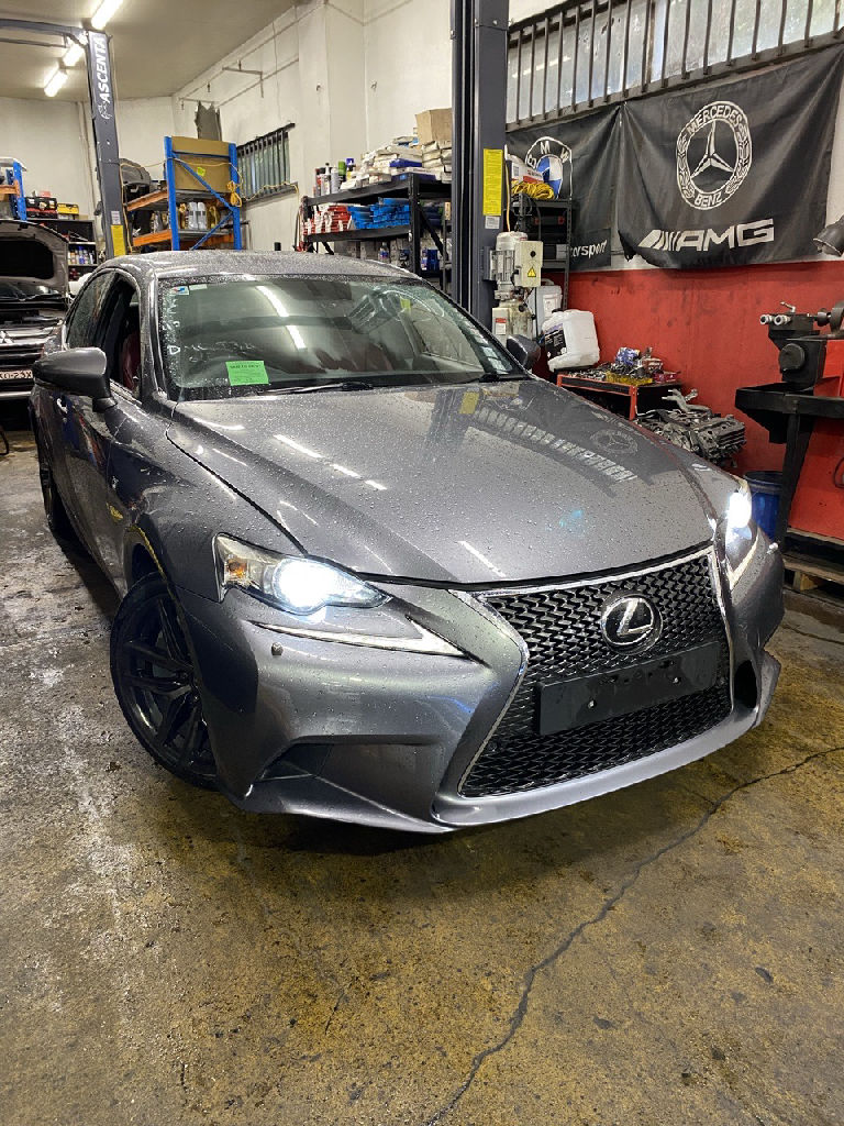 XE30 F SPORT 2015 Lexus IS350