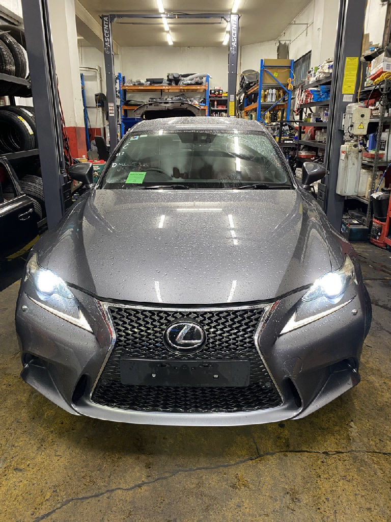 XE30 F SPORT 2015 Lexus IS350 photo 2