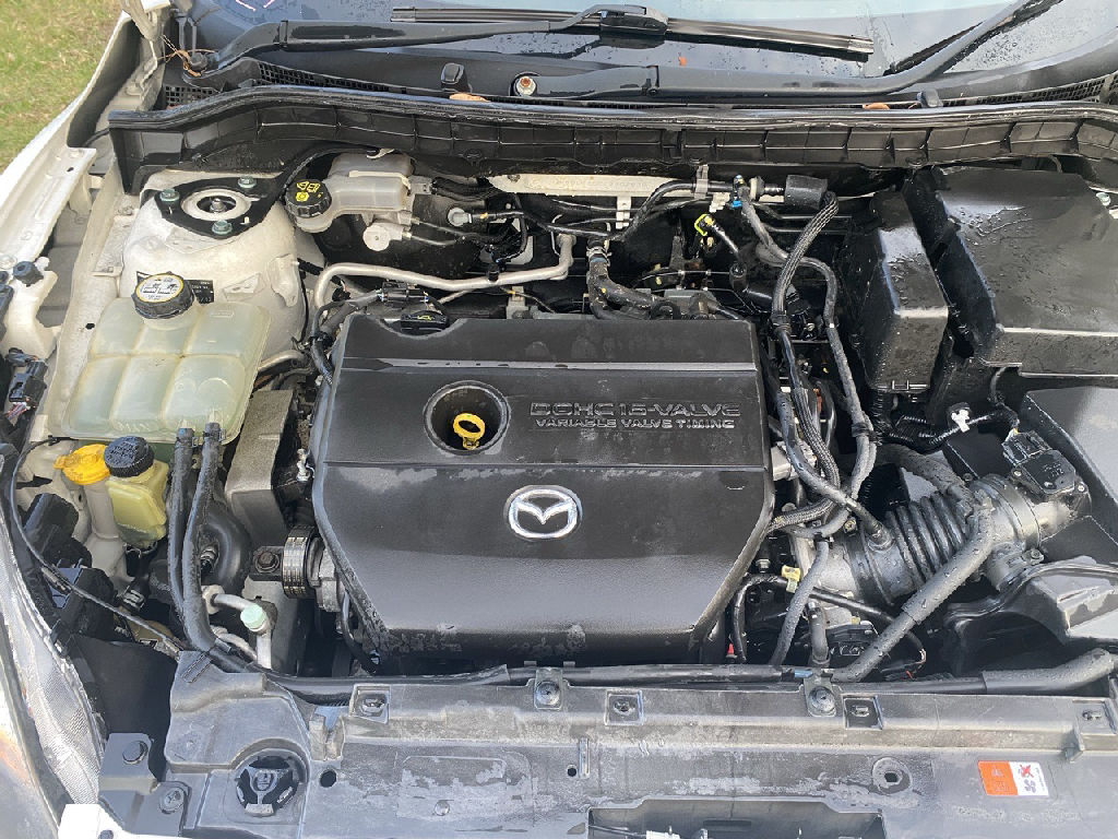 BL 2013 Mazda 3 photo 6