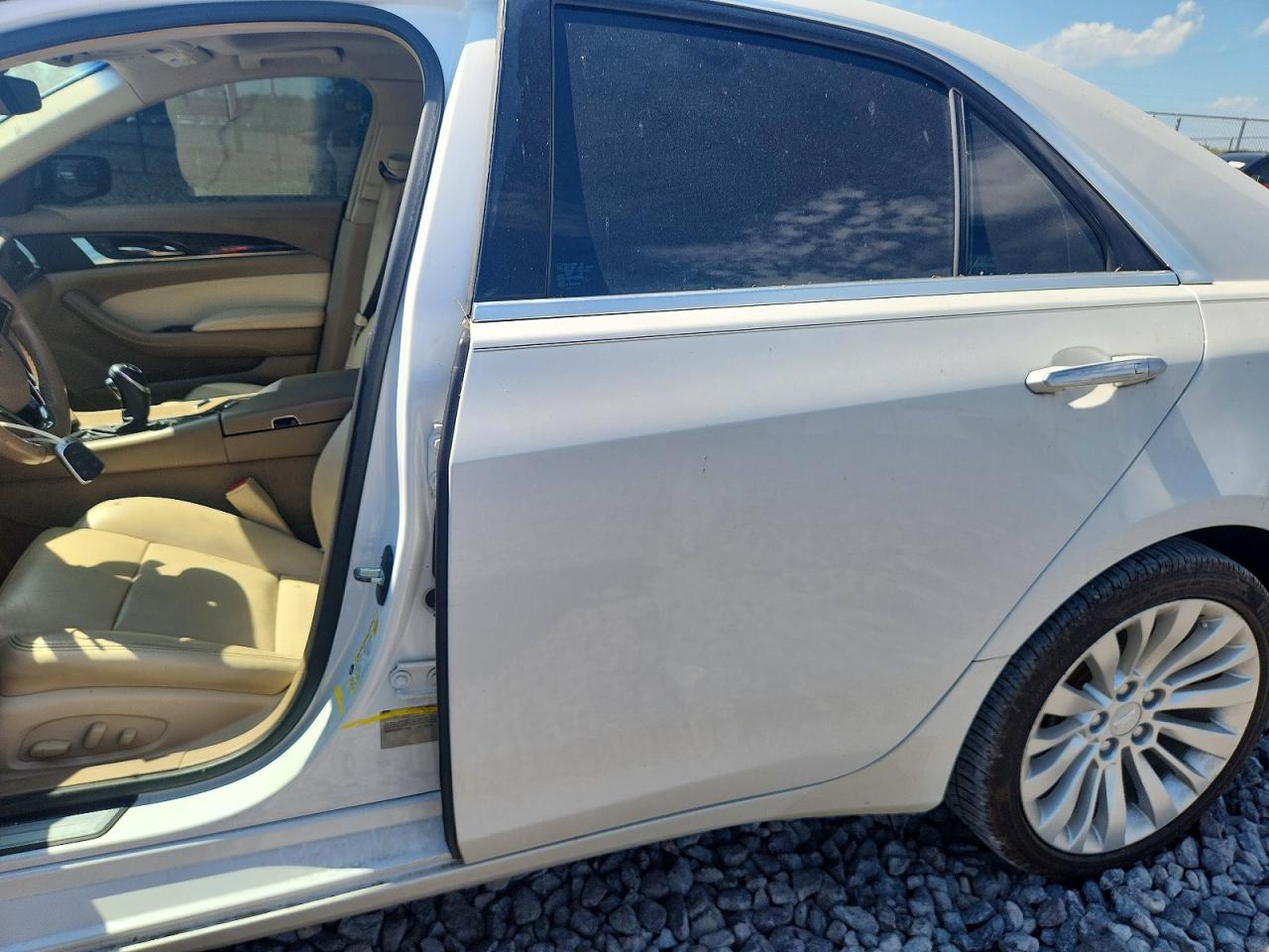 LUXURY COLLECTION 2015 CADILLAC CTS photo 6