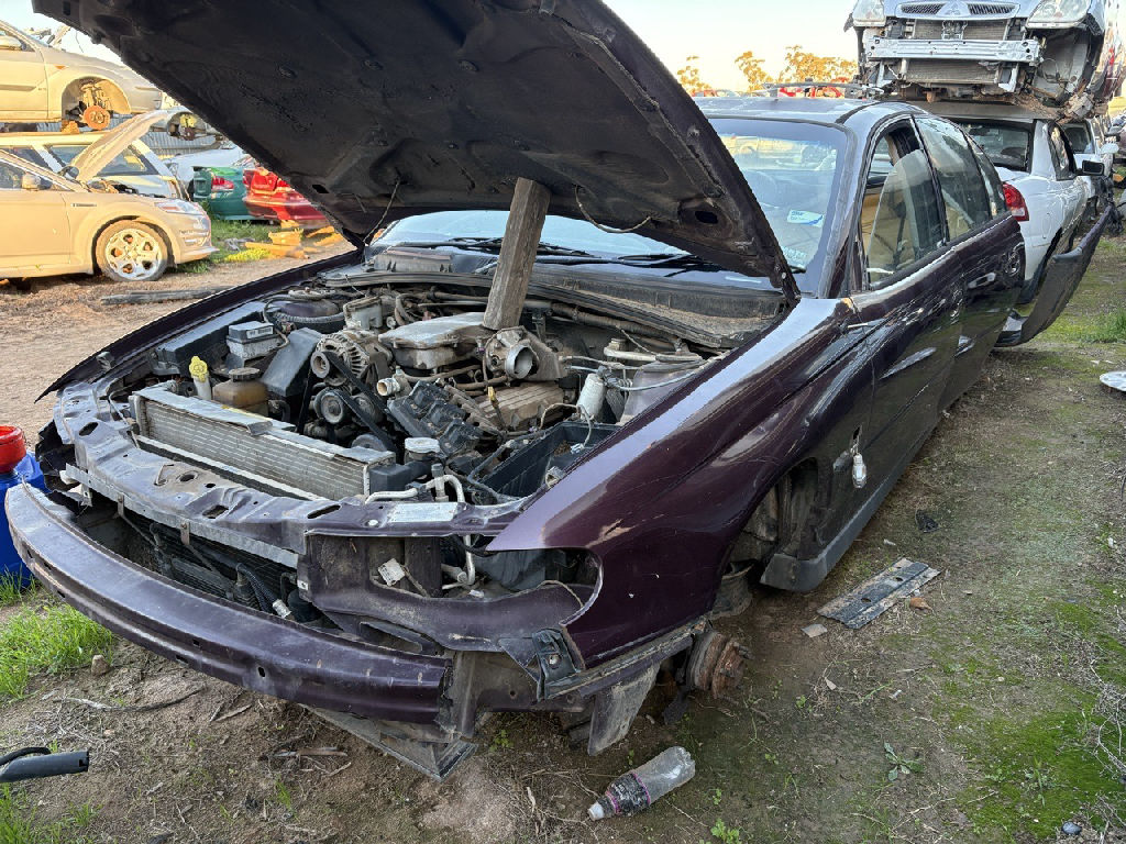 VT 1999 Holden Commodore