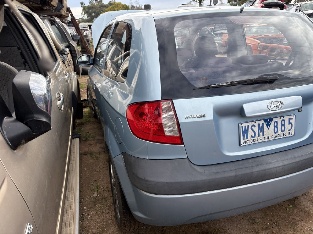 2 DOOR 2008 Hyundai Getz photo 6