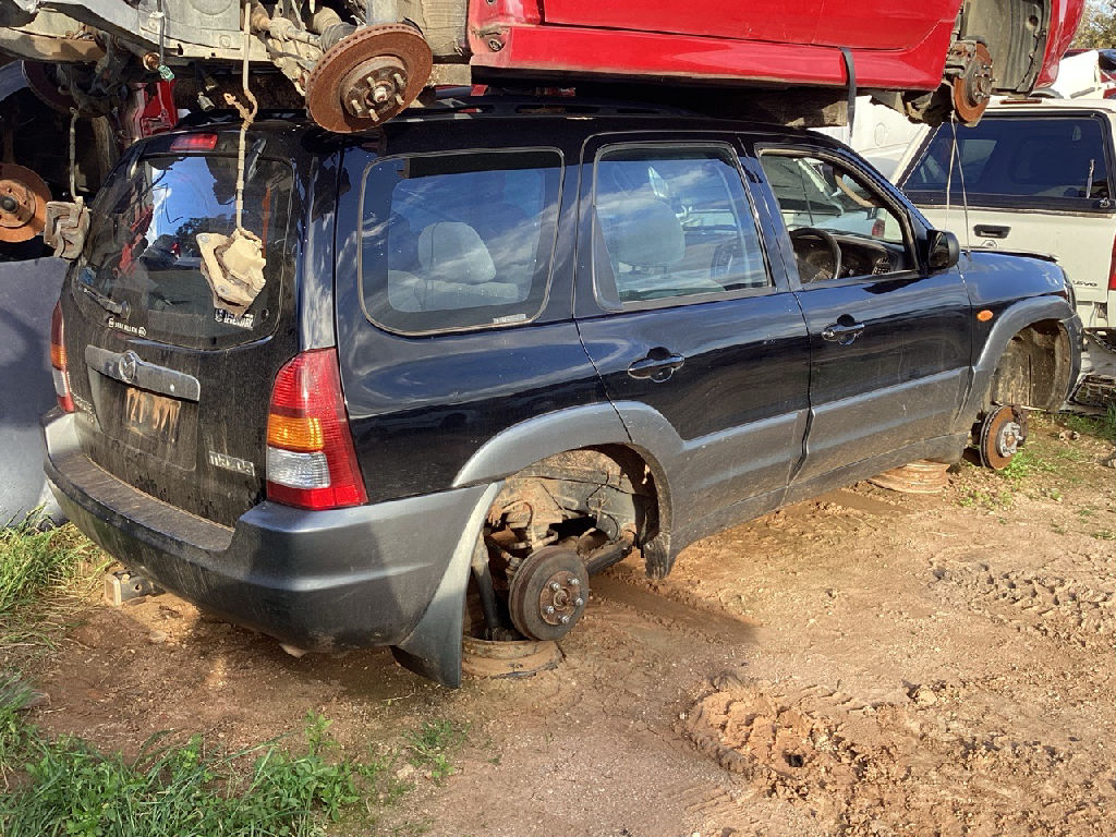 2002 Mazda Tribute photo 4