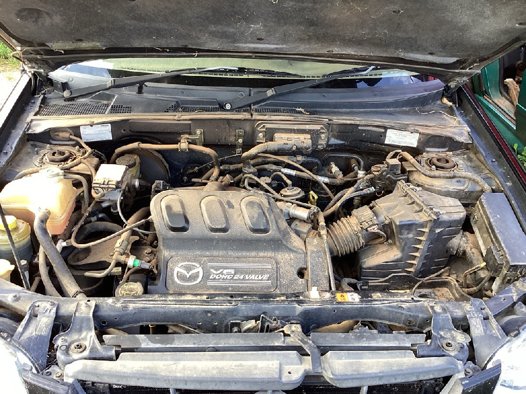 2002 Mazda Tribute photo 7