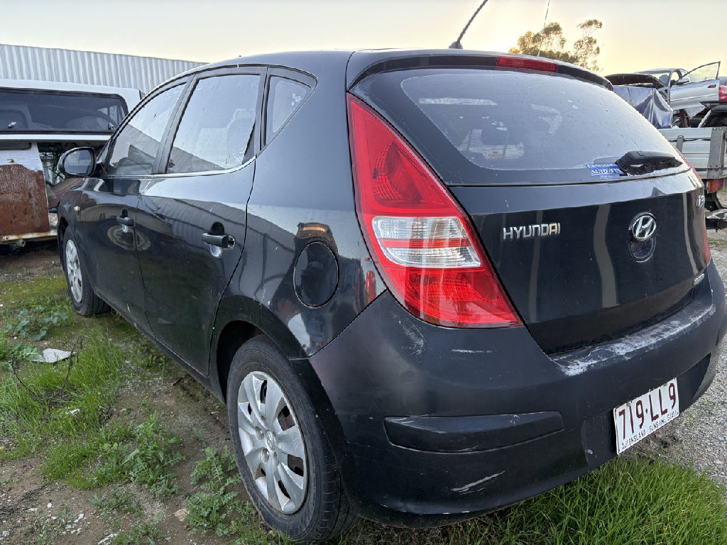 2009 Hyundai I30 Hatch photo 2