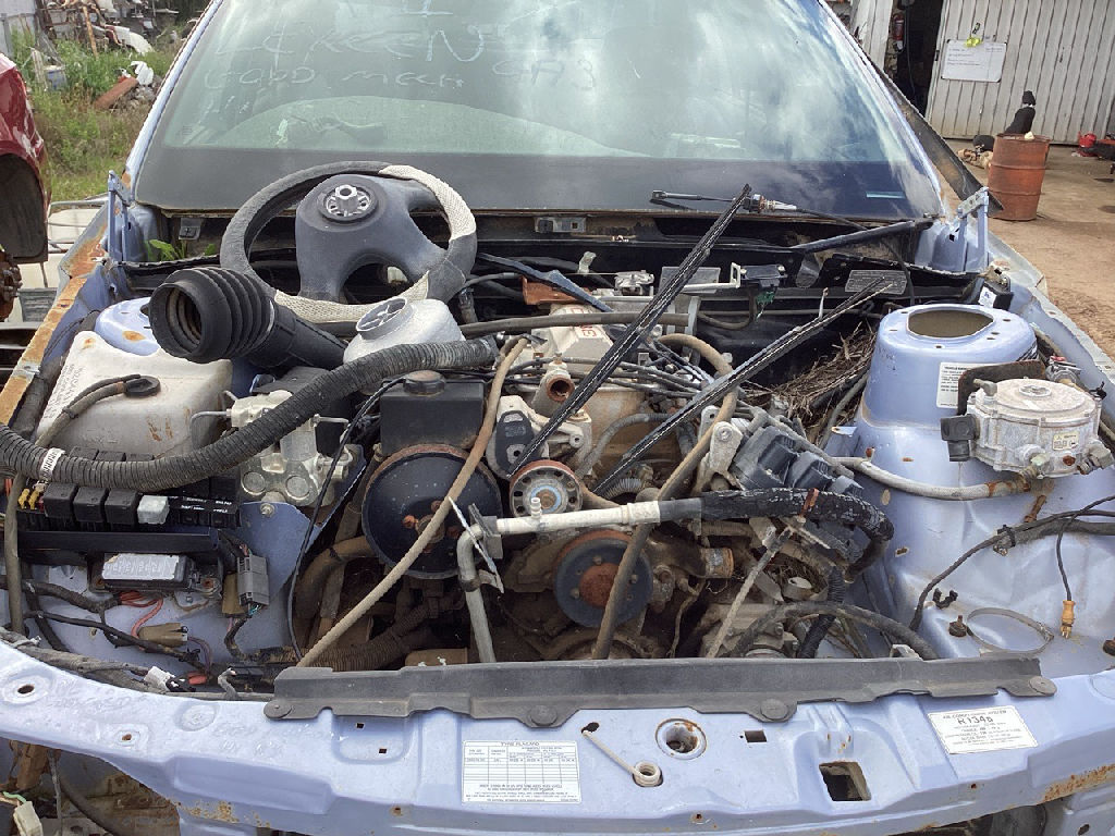 VR 1994 Toyota Lexcen photo 5