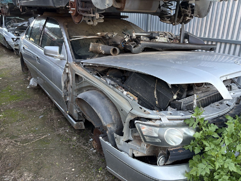 WL 2005 Holden Statesman