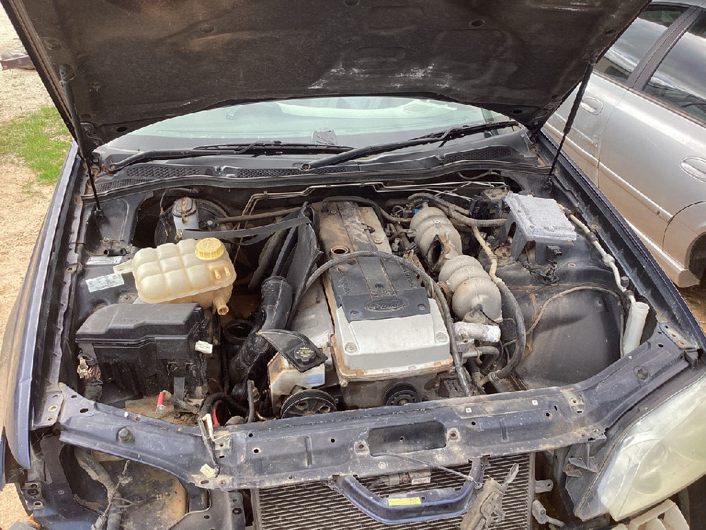 BA 2003 Ford Fairlane photo 5
