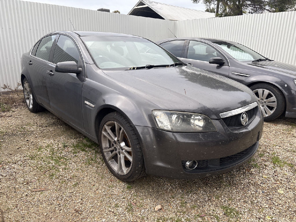 VE CALAIS SERIES 1 2008 Holden Commodore