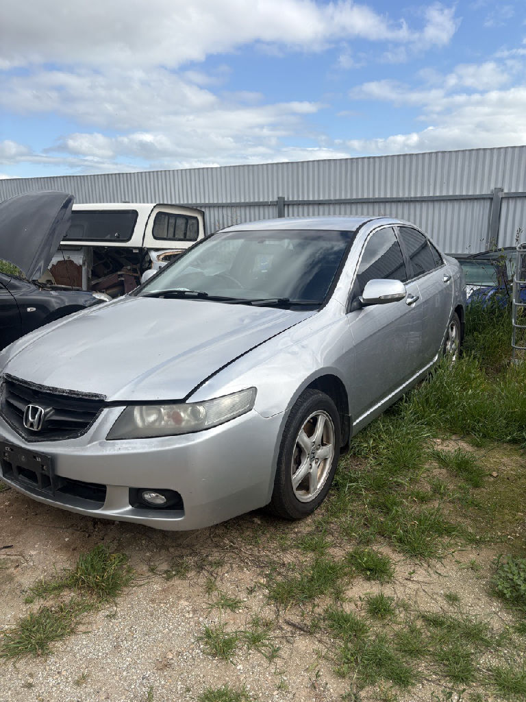 CL9 2005 Honda Accord photo 4