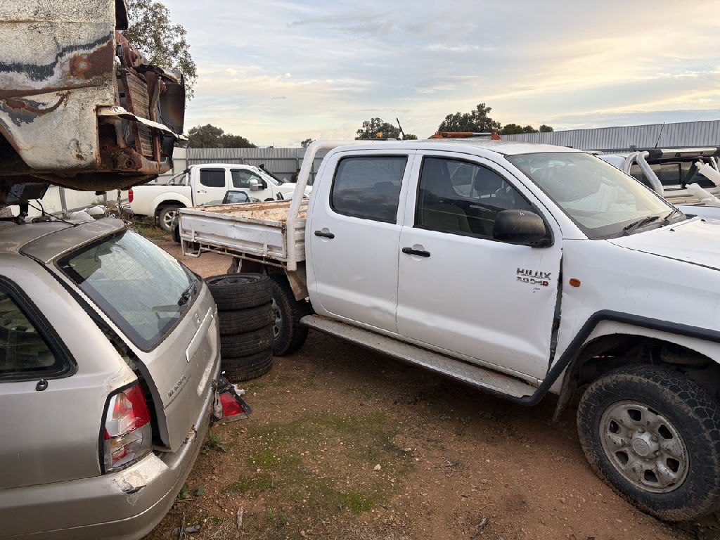 N70 KUN26 2013 Toyota Hilux photo 3