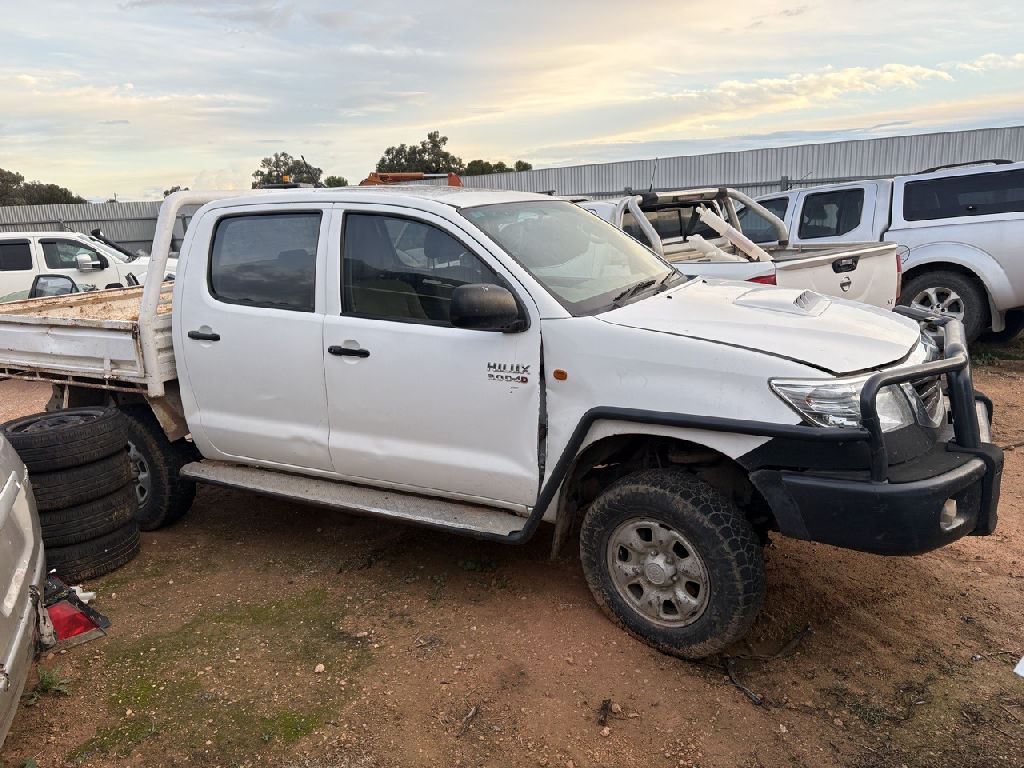 N70 KUN26 2013 Toyota Hilux photo 4
