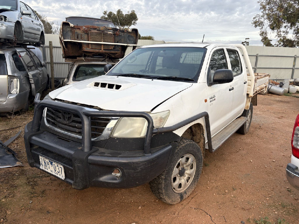 N70 KUN26 2013 Toyota Hilux photo 5