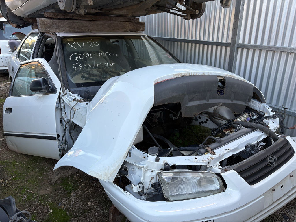 SXV20 2000 Toyota Camry