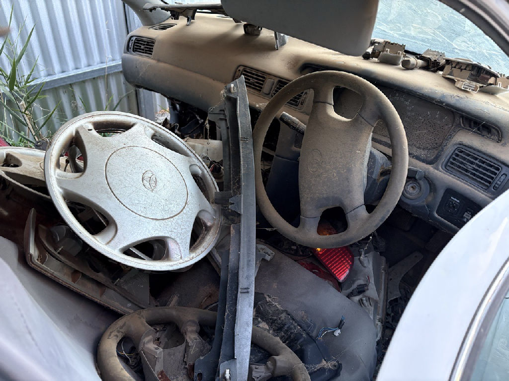 SXV20 2000 Toyota Camry photo 4