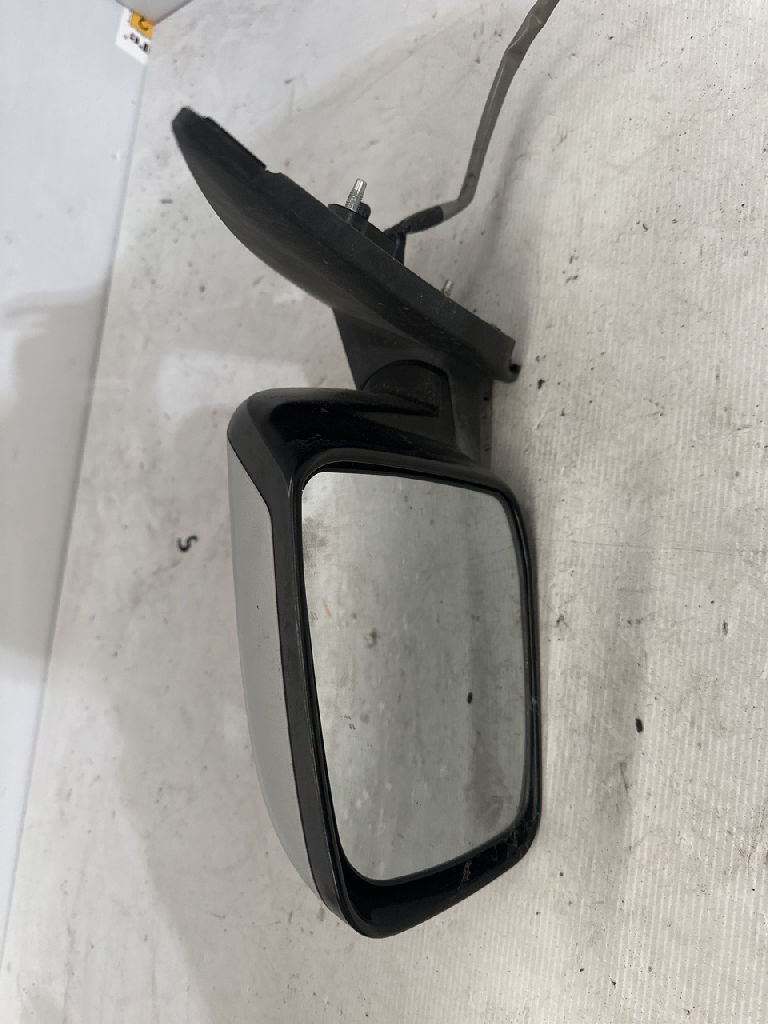 Lh Side Mirror photo 2