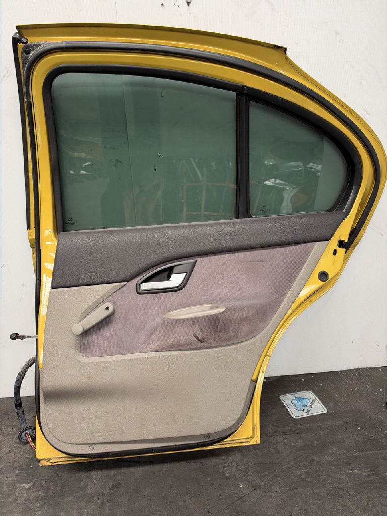 Rh Rear Door photo 2