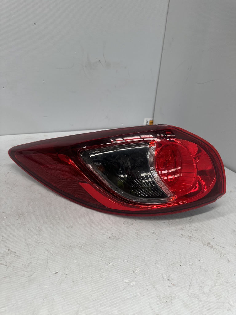 Lh Tail Light photo 5