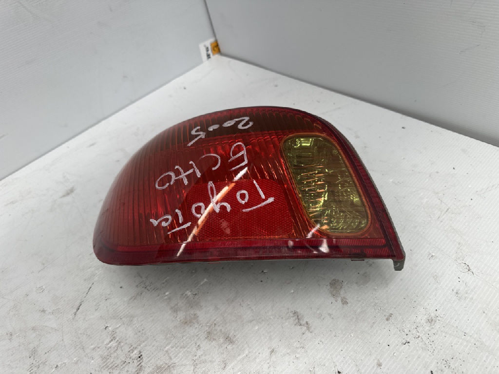Lh Tail Light photo 3
