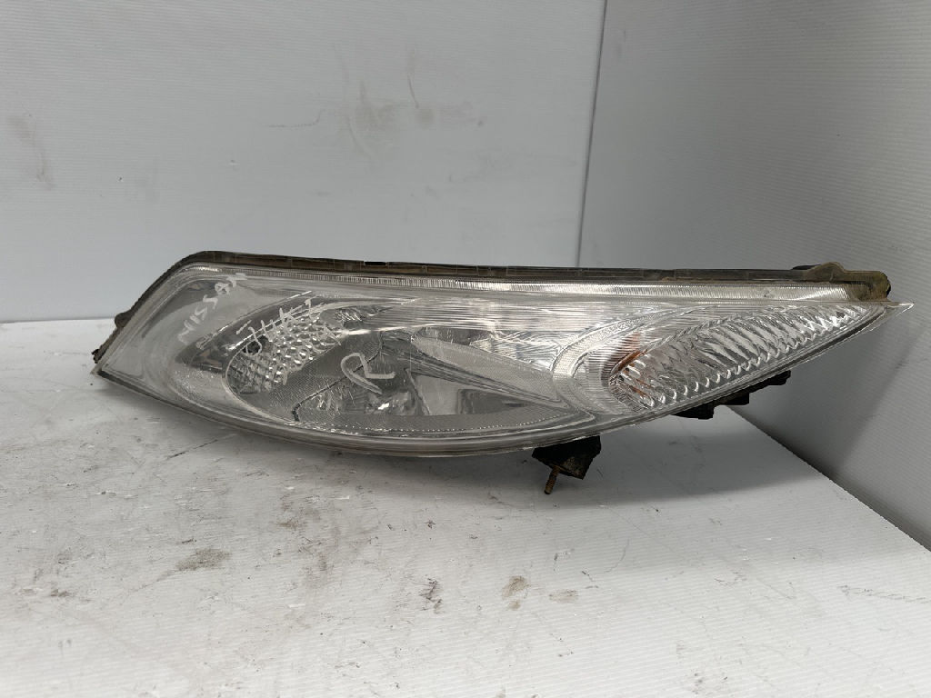 Rh Head Light photo 3
